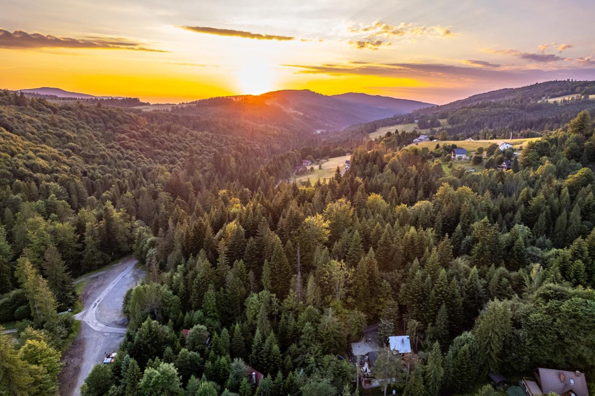 Lesnica Holiday home Brenna